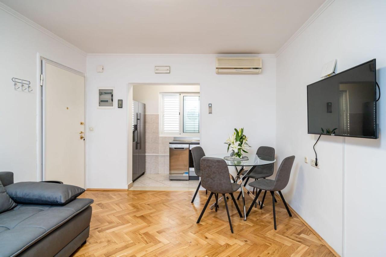 Apartman Knego With Parking Dubrovnik Exterior foto